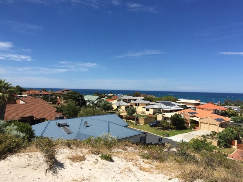 99 Mindarie Drive, Quinns Rocks WA 6030