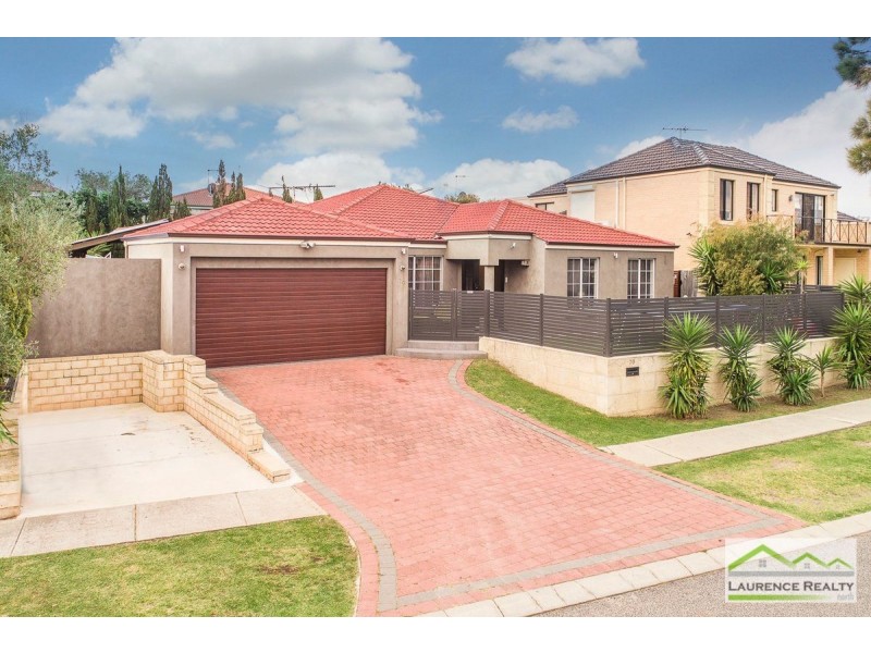 70 Cristobal Crescent, Mindarie WA 6030