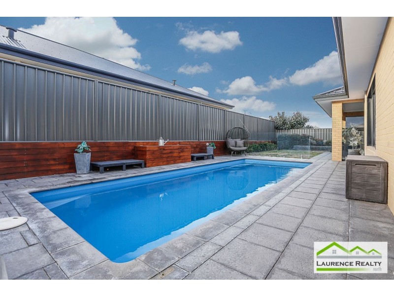 4 Tallerack Street, Carramar WA 6031