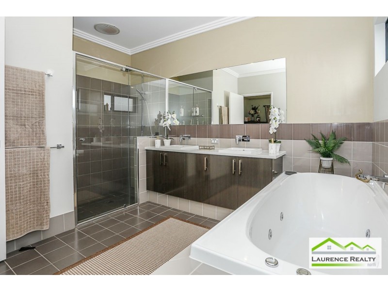 4 Tallerack Street, Carramar WA 6031