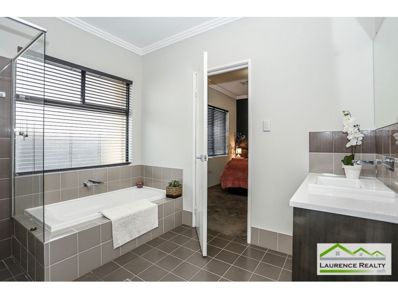 4 Tallerack Street, Carramar WA 6031