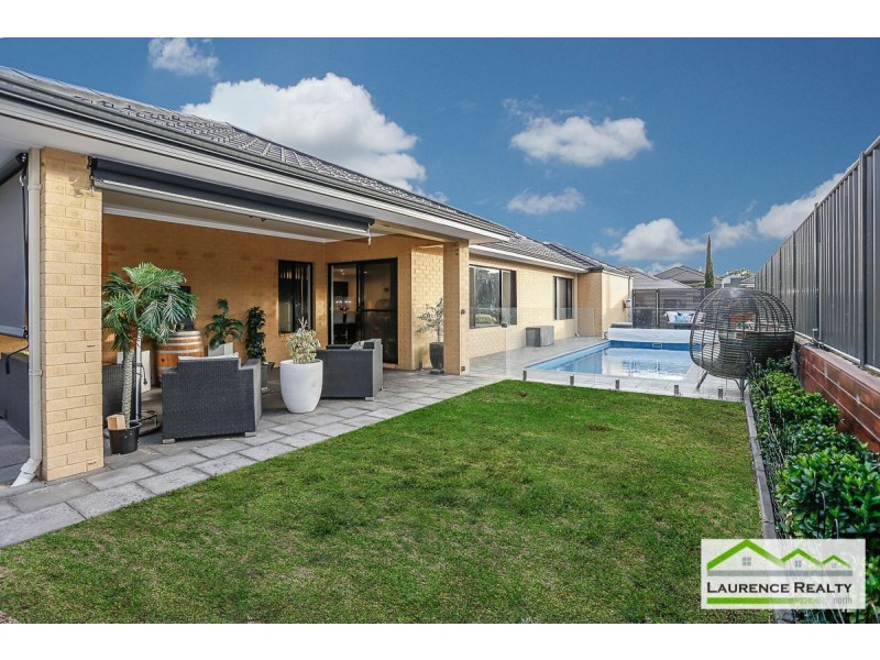 4 Tallerack Street, Carramar WA 6031