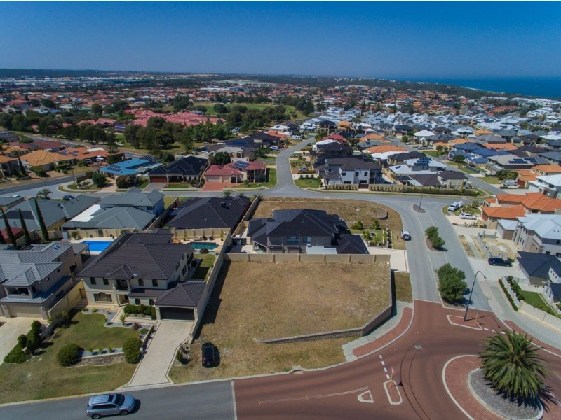 1 Eton Pass, Mindarie WA 6030