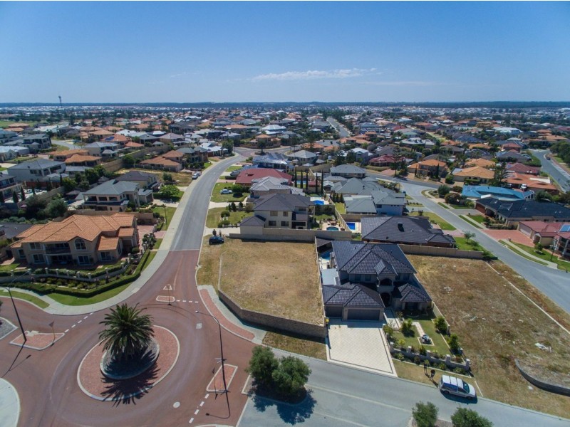 1 Eton Pass, Mindarie WA 6030
