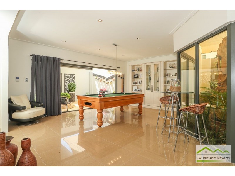 17 Glensanda Way, Mindarie WA 6030