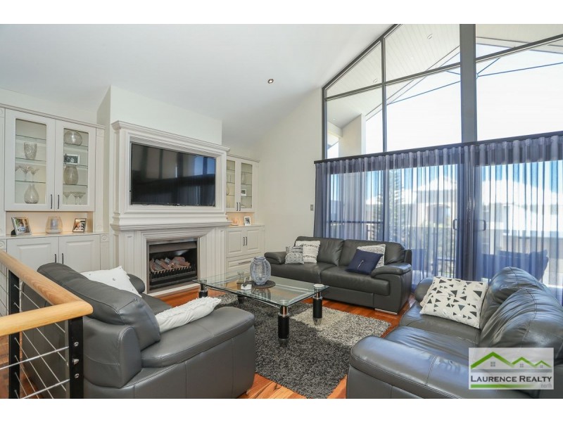 17 Glensanda Way, Mindarie WA 6030