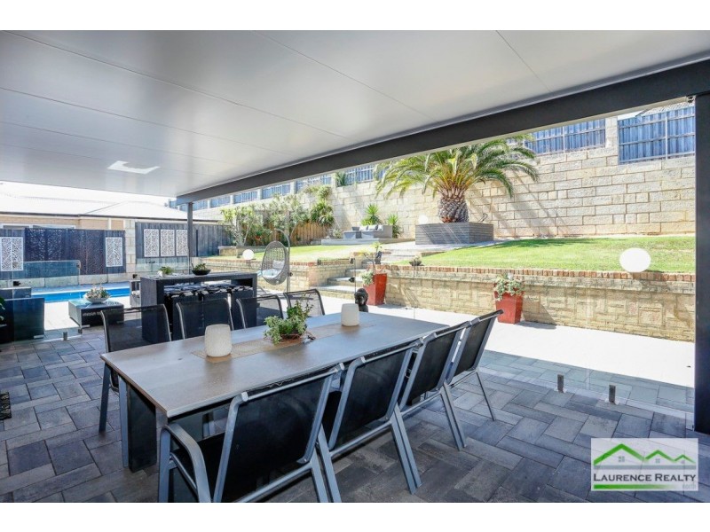 10 Lena Pass, Mindarie WA 6030