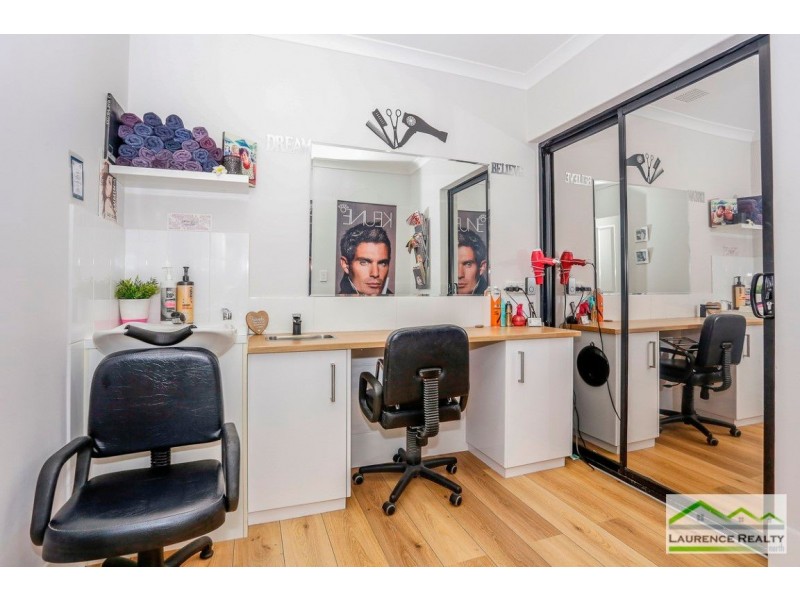 10 Lena Pass, Mindarie WA 6030