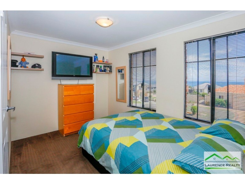 10 Lena Pass, Mindarie WA 6030