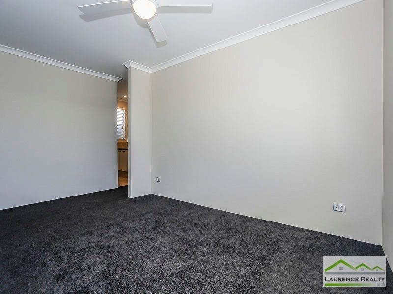 10 Cosmia Grove, Jindalee WA 6036