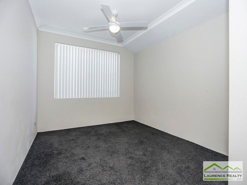 10 Cosmia Grove, Jindalee WA 6036