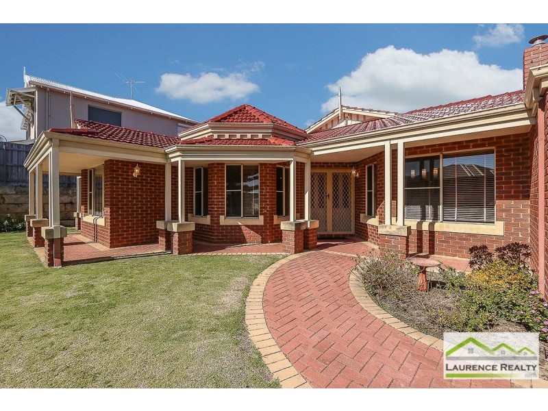 106 Rothesay Heights, Mindarie WA 6030