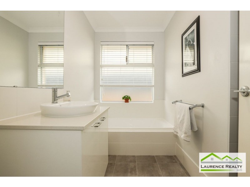 32 Celeste Street, Eglinton WA 6034