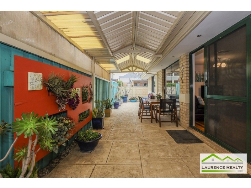 8 Crab Cove, Mindarie WA 6030