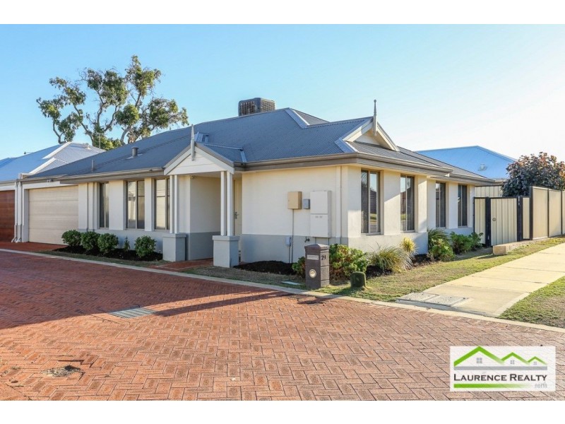 21 Airlie Chase, Clarkson WA 6030