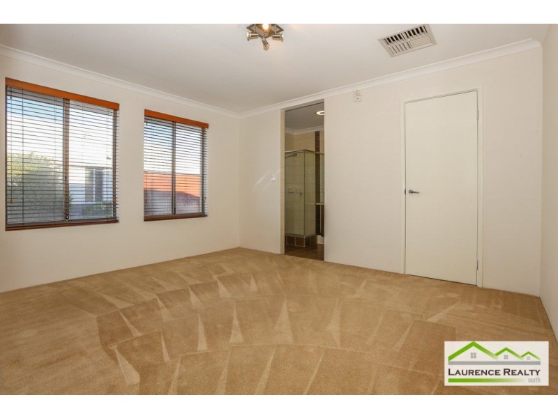 21 Airlie Chase, Clarkson WA 6030