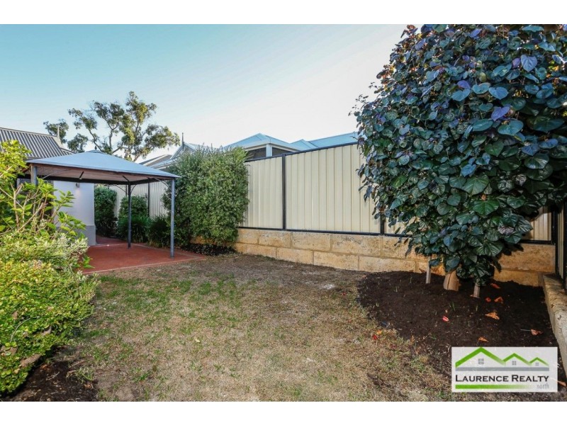 21 Airlie Chase, Clarkson WA 6030