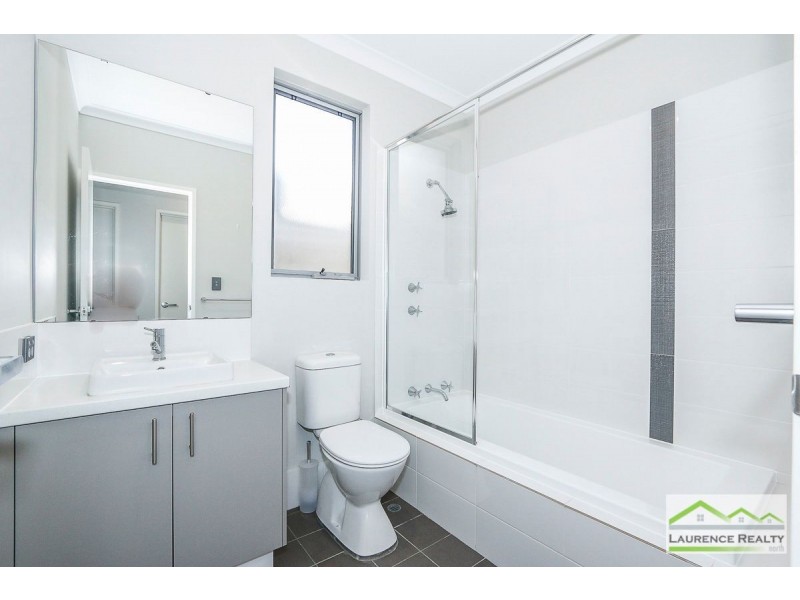 16 Mikado Road, Eglinton WA 6034