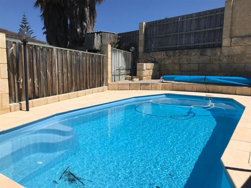 9 Pattani Court, Mindarie WA 6030