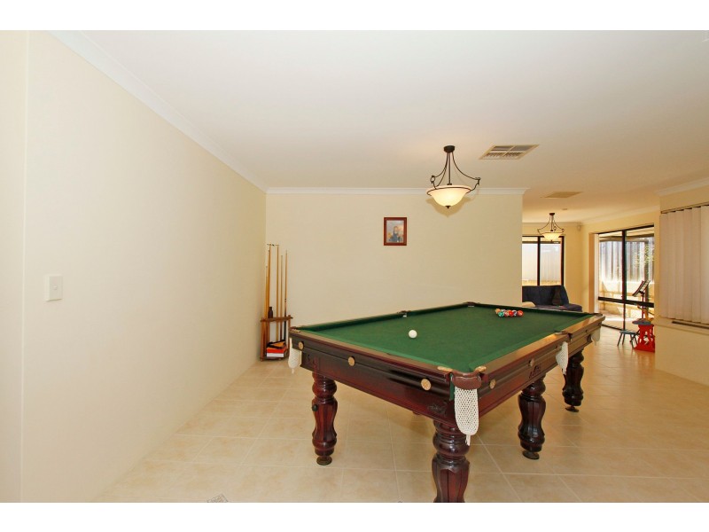 9 Pattani Court, Mindarie WA 6030