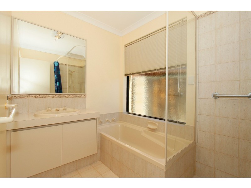 9 Pattani Court, Mindarie WA 6030