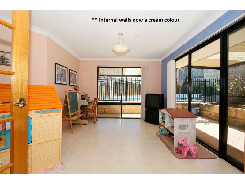 9 Pattani Court, Mindarie WA 6030