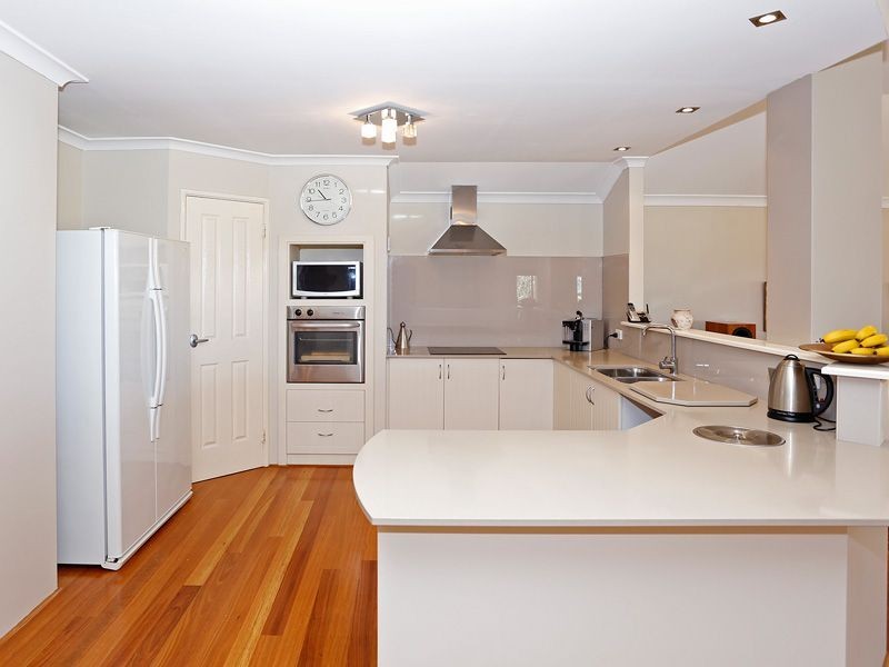 37 Andros Circuit, Mindarie WA 6030
