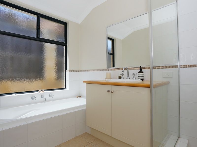 37 Andros Circuit, Mindarie WA 6030