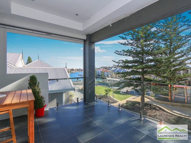 23 Swansea Promenade, Mindarie WA 6030