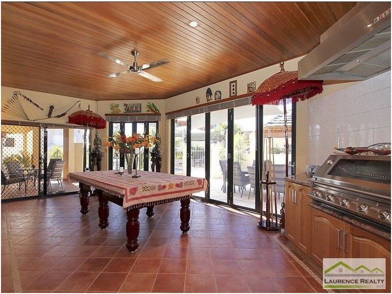 5 Bari Place, Mindarie WA 6030