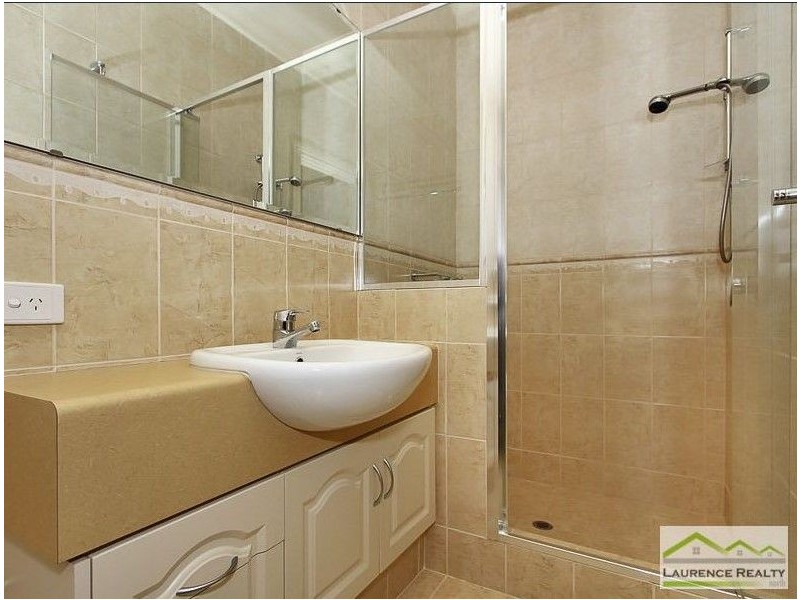 5 Bari Place, Mindarie WA 6030