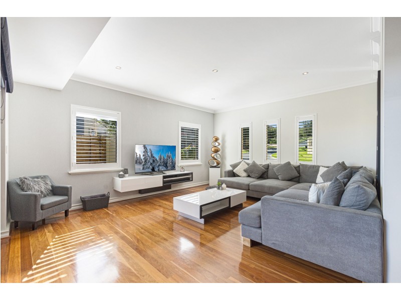 2 Itea Place, Mindarie WA 6030