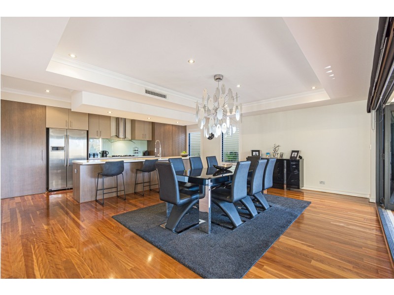 2 Itea Place, Mindarie WA 6030