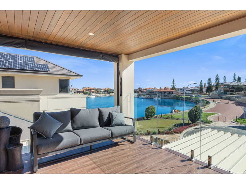 2 Itea Place, Mindarie WA 6030