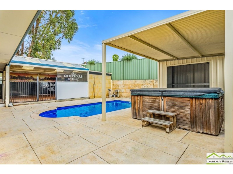 75 Dalvik Avenue, Merriwa WA 6030