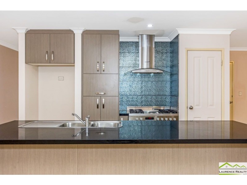 75 Dalvik Avenue, Merriwa WA 6030