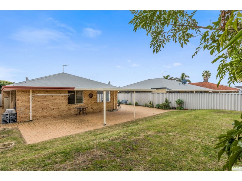 111 St Barnabas Boulevard, Quinns Rocks WA 6030