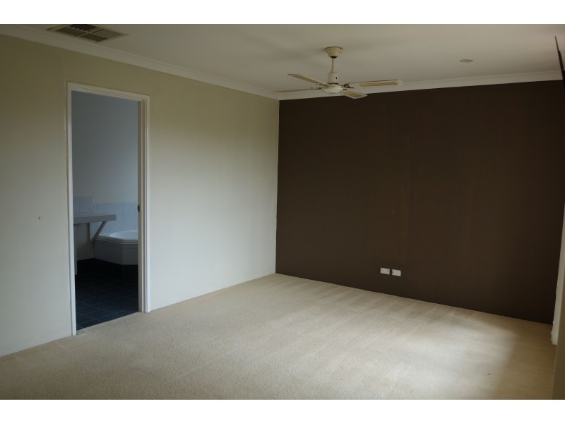24 Cristobal Crescent, Mindarie WA 6030