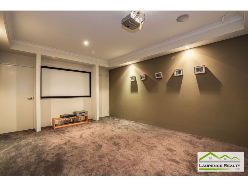 10 Landbeach Boulevard, Butler WA 6036