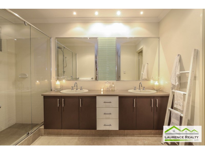 10 Landbeach Boulevard, Butler WA 6036