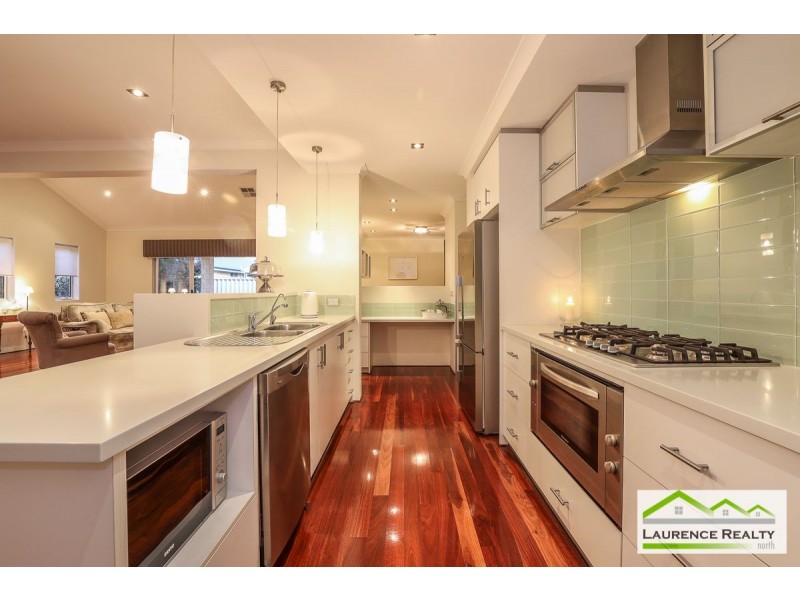 10 Landbeach Boulevard, Butler WA 6036