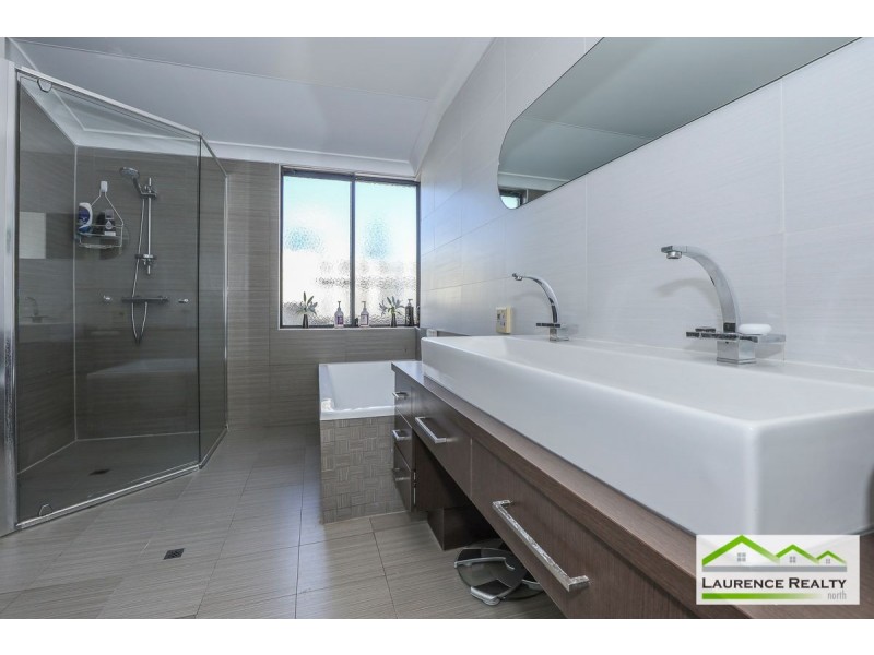 3 Faro Way, Mindarie WA 6030