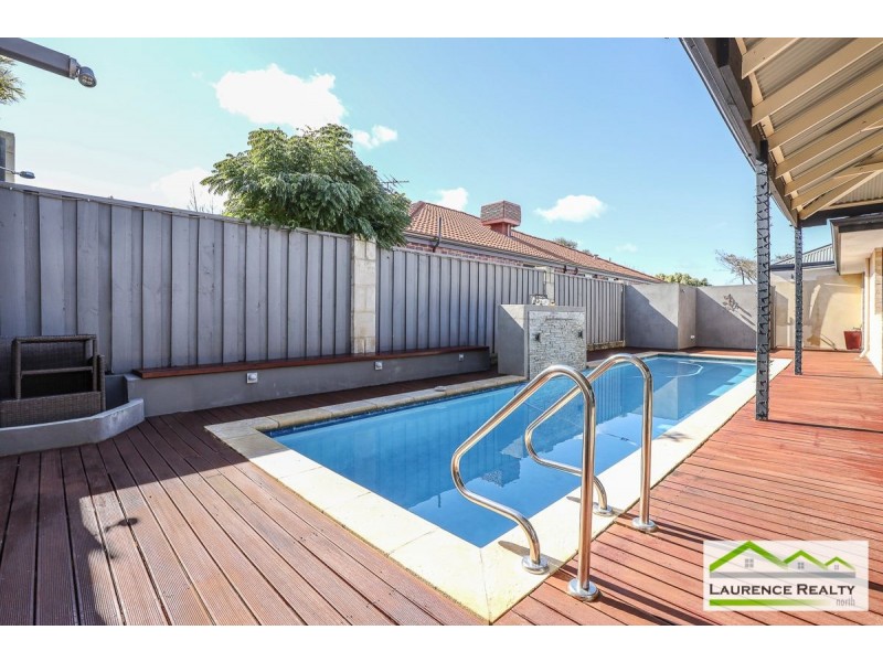 3 Faro Way, Mindarie WA 6030