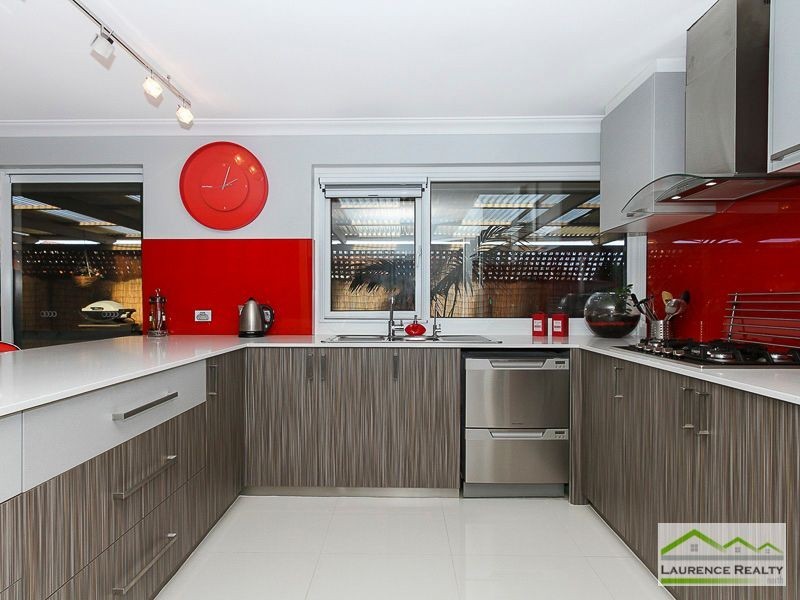 2 Crab Cove, Mindarie WA 6030