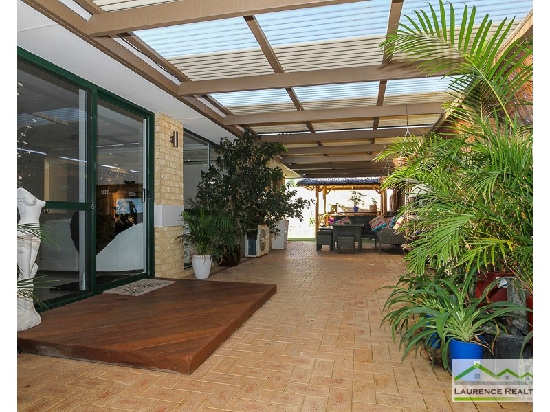 2 Crab Cove, Mindarie WA 6030
