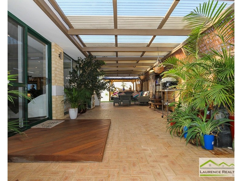 2 Crab Cove, Mindarie WA 6030