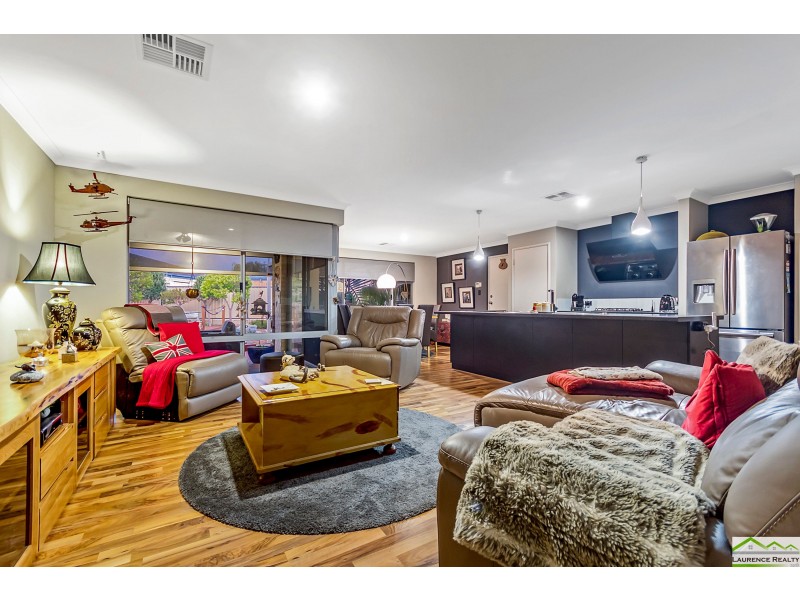 15 Grampians Loop, Yanchep WA 6035