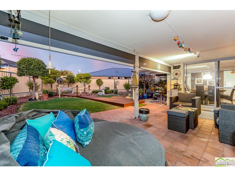 15 Grampians Loop, Yanchep WA 6035