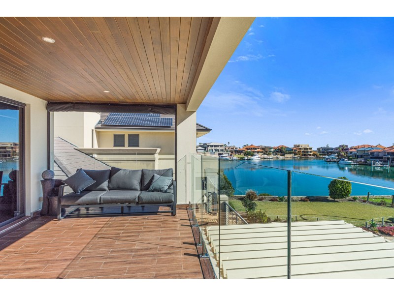 2 Itea Place, Mindarie WA 6030