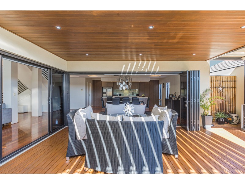 2 Itea Place, Mindarie WA 6030